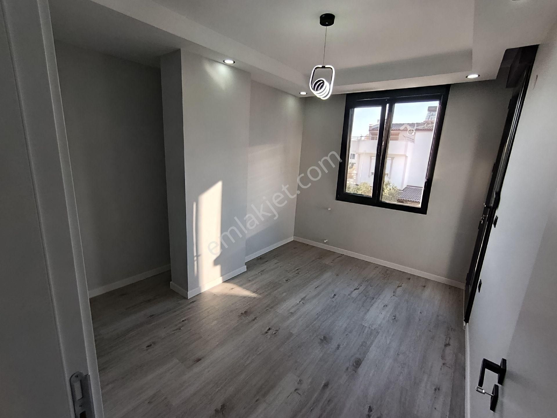 Taş Emlak'tan Plaja Yürüme Mesafesinde 3+1 Sıfır Villa - Görsel 31