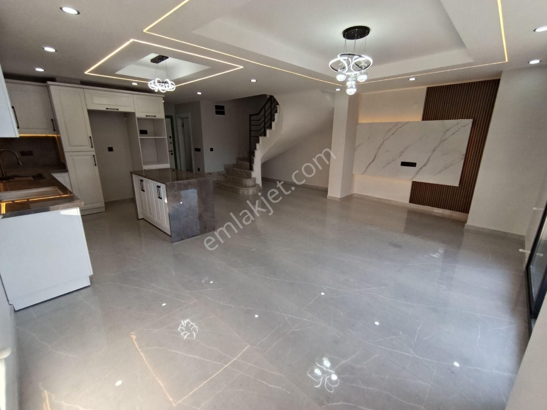 Taş Emlak'tan Plaja Yürüme Mesafesinde 3+1 Sıfır Villa - Görsel 13