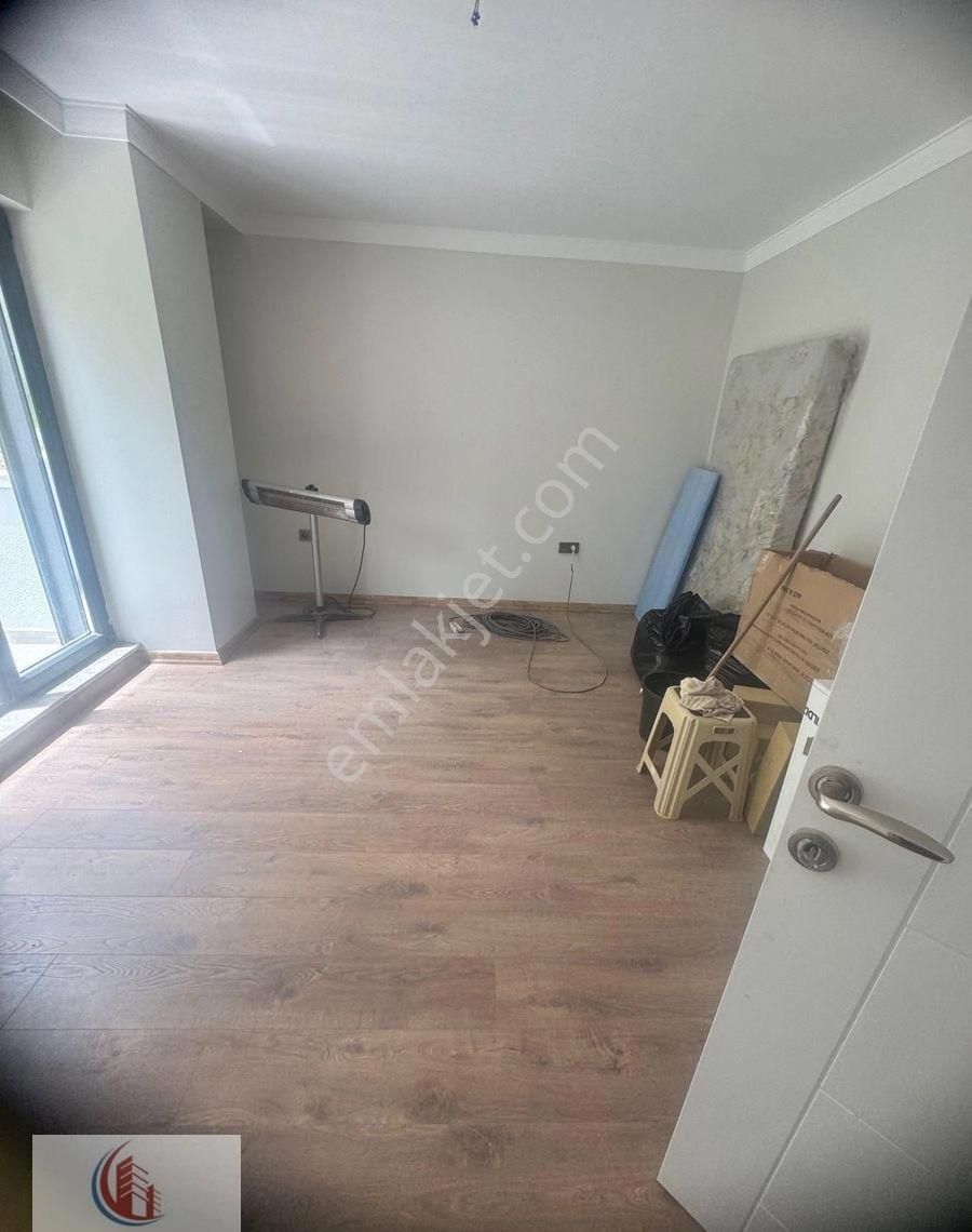 Bahçelide 2+1 Yeni Bina Ebebeyn Banyolu Giriş 8 Milyon Bin Tl Cansudan