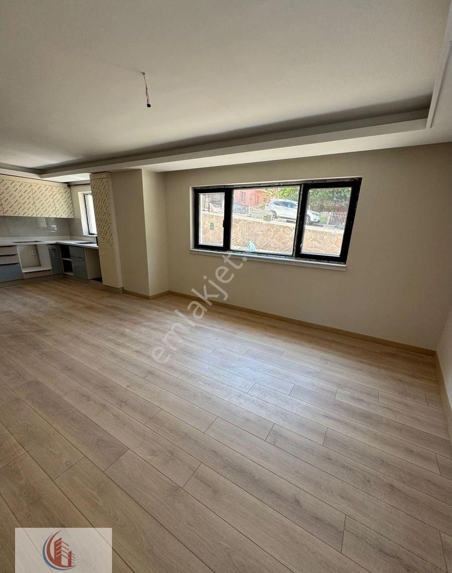 Anıttepede 2+1 Ön Giriş Yeni Bina 7 Milyon 500 Bin Tl Vansudan - Görsel 11