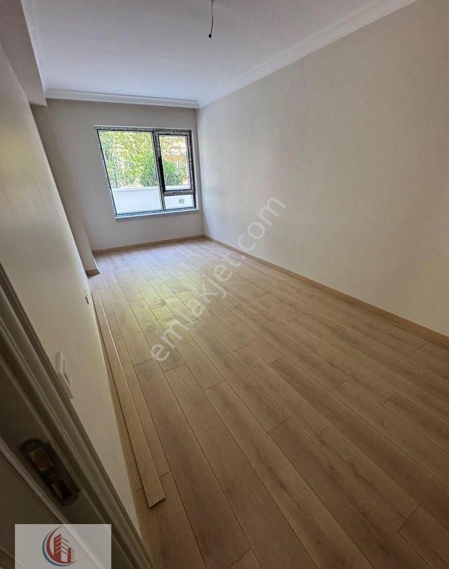 Anıttepede 2+1 Ön Giriş Yeni Bina 7 Milyon 500 Bin Tl Vansudan - Görsel 34