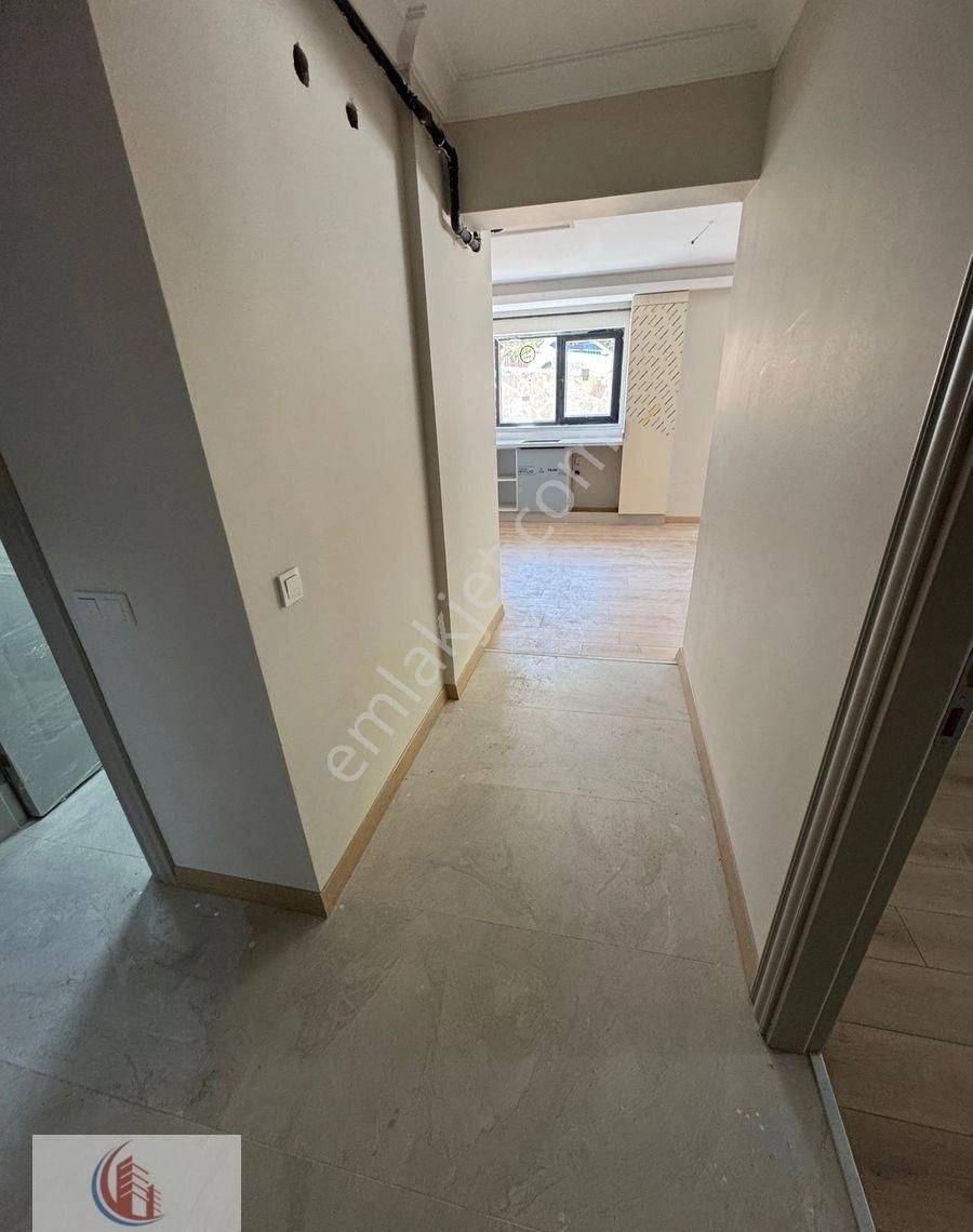 Anıttepede 2+1 Ön Giriş Yeni Bina 7 Milyon 500 Bin Tl Vansudan - Görsel 16