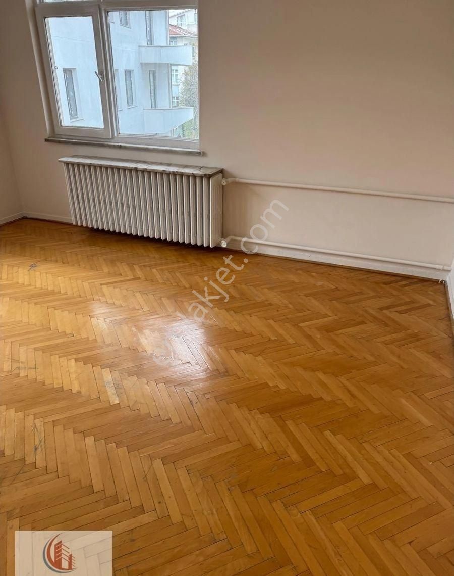 Bahçelide 3+1 Merkezi 3.katta 7.caddeye Yakın 35 Bin Tl - Görsel 24