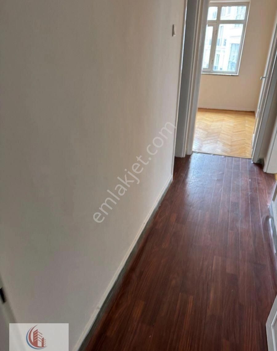 Bahçelide 3+1 Merkezi 3.katta 7.caddeye Yakın 35 Bin Tl - Görsel 28