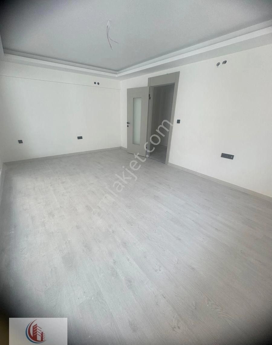 Bahçelide Yeni Bina 2+1 Bahçe Katı Teraslı 6 Milyon 950 Bin Tl Cansudan - Görsel 16