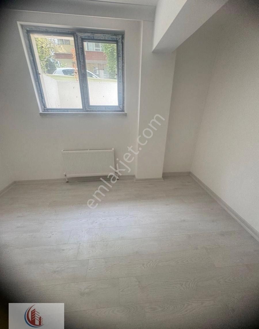 Bahçelide Yeni Bina 2+1 Bahçe Katı Teraslı 6 Milyon 950 Bin Tl Cansudan - Görsel 7