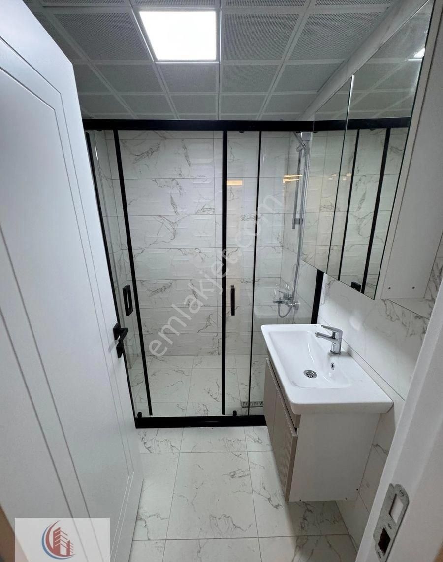 Bahçelide 1+1 Yeni Bina 1.katta 7milyon 500 Bin Tl - Görsel 30