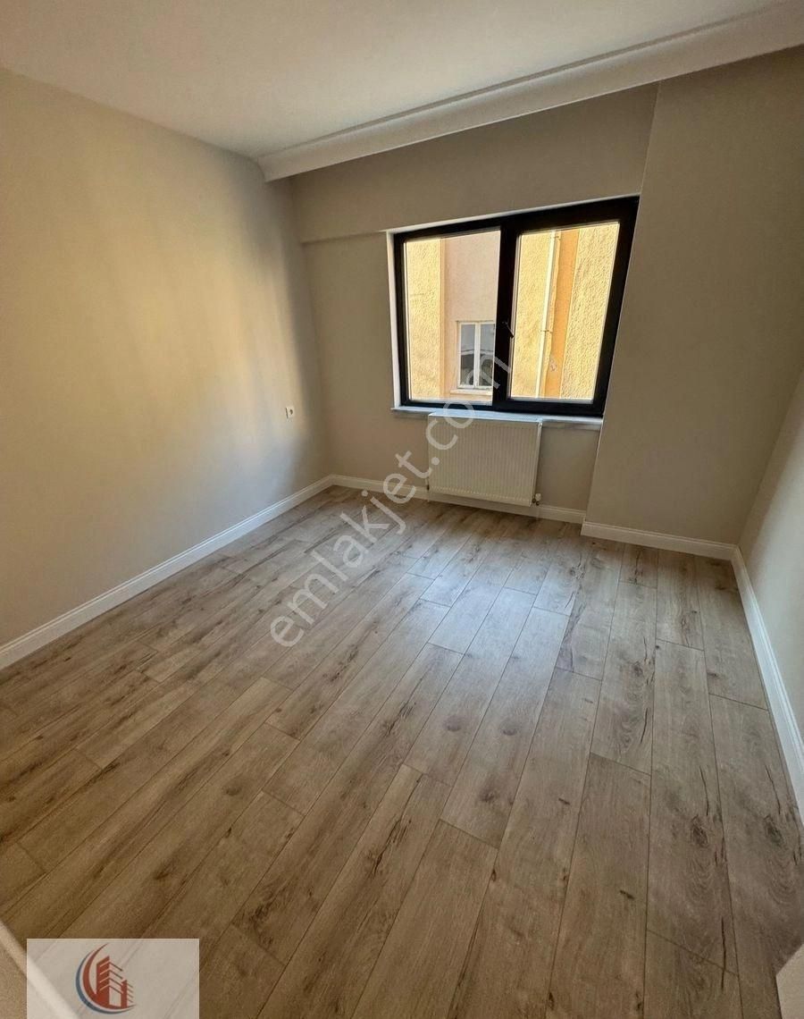 Bahçelide 1+1 Yeni Bina 1.katta 7milyon 500 Bin Tl - Görsel 19