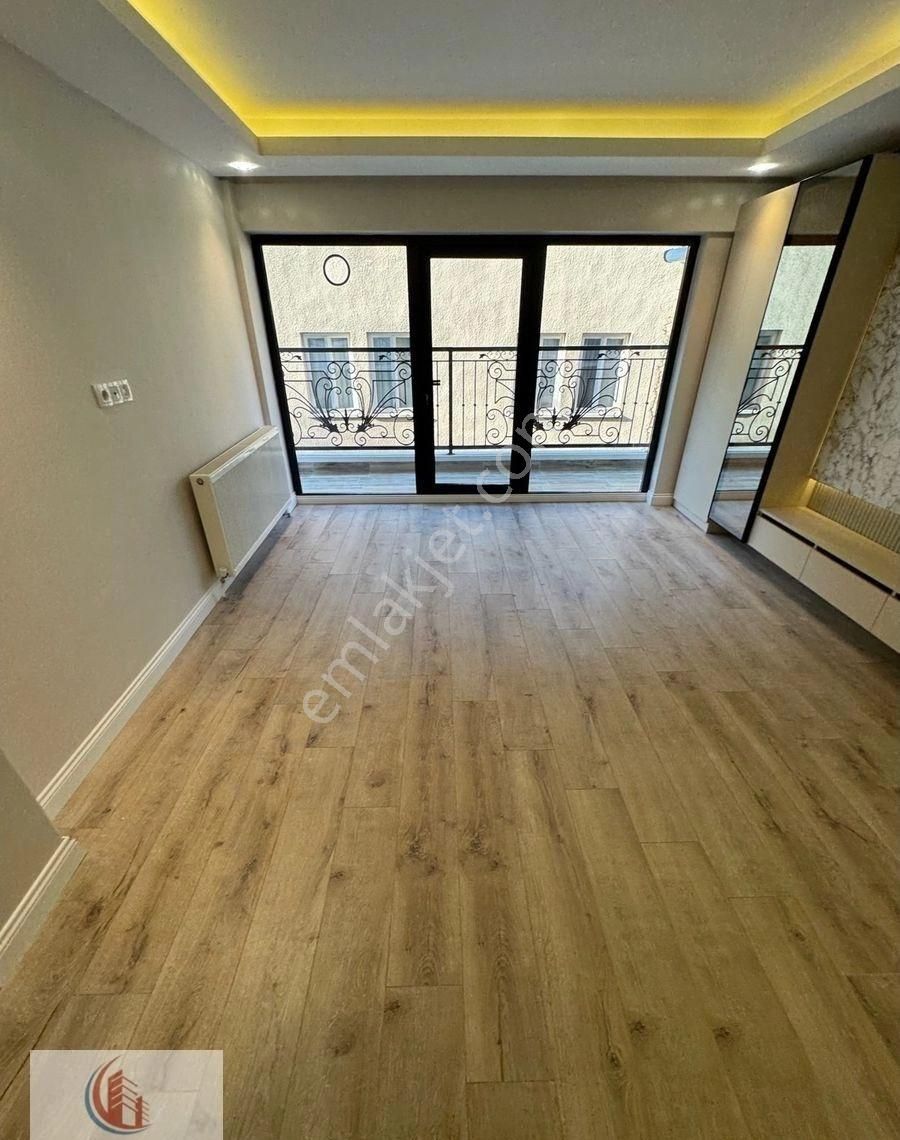 Bahçelide 1+1 Yeni Bina 1.katta 7milyon 500 Bin Tl - Görsel 12