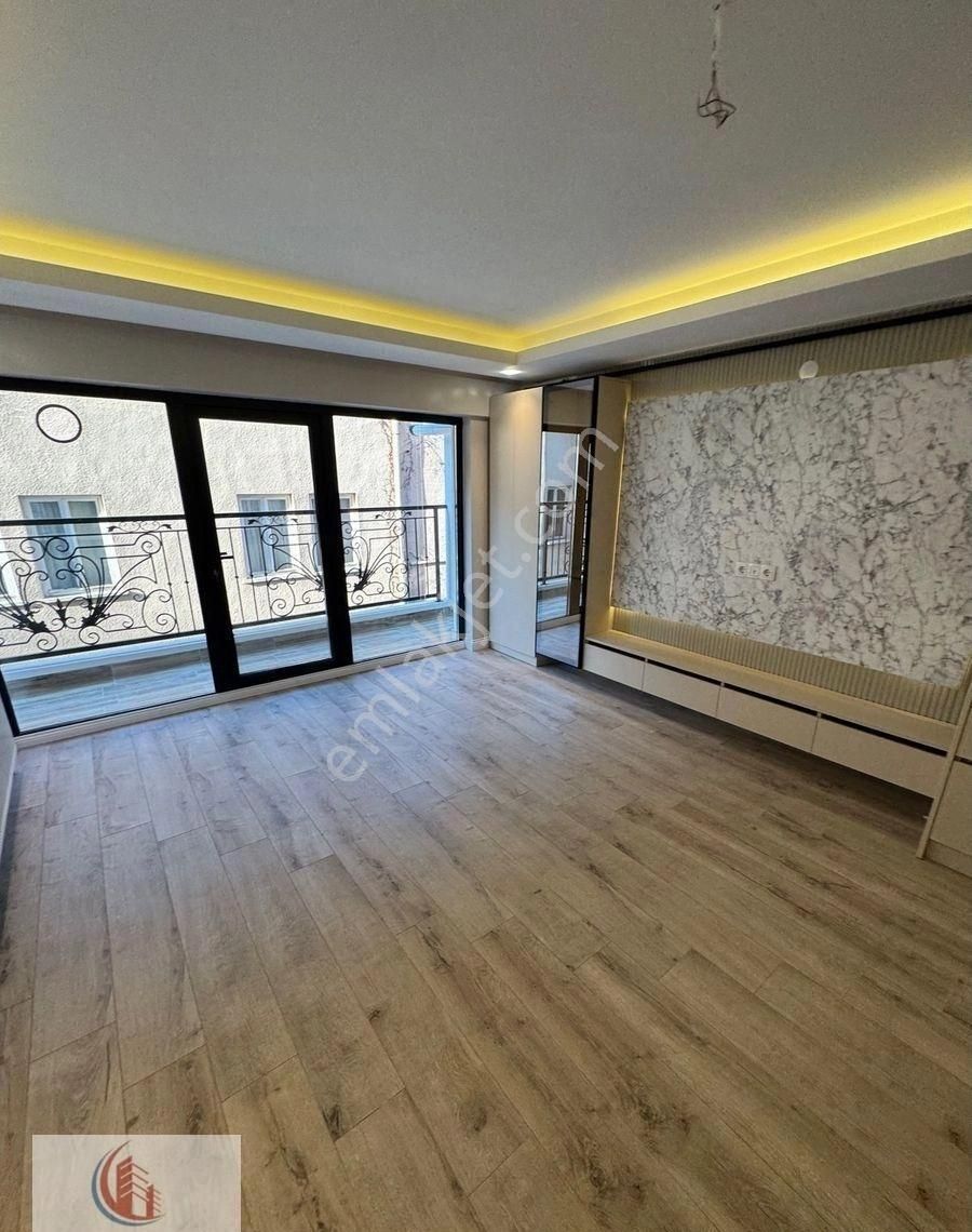 Bahçelide 1+1 Yeni Bina 1.katta 7milyon 500 Bin Tl - Görsel 3