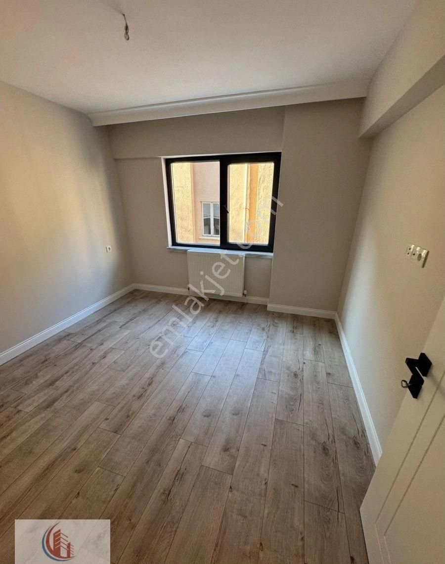 Bahçelide 1+1 Yeni Bina 1.katta 7milyon 500 Bin Tl - Görsel 20