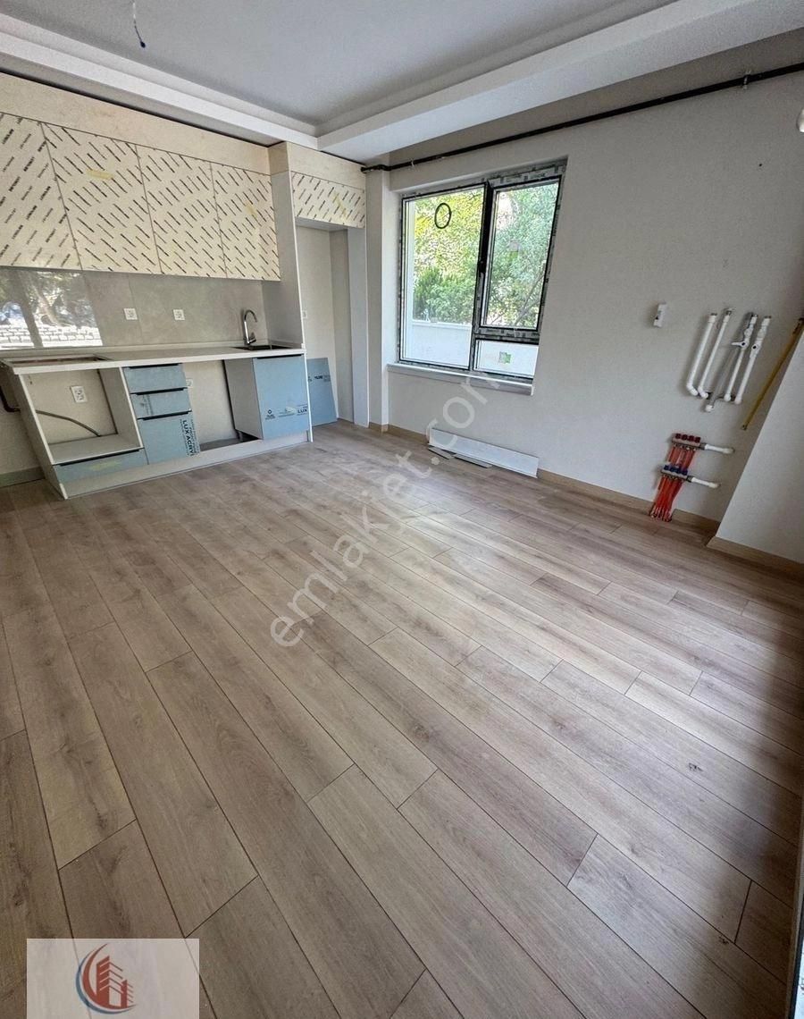 Anıttepede 1+1 Giriş Yeni Bina 6 Milyon Tl Cansudan - Görsel 23