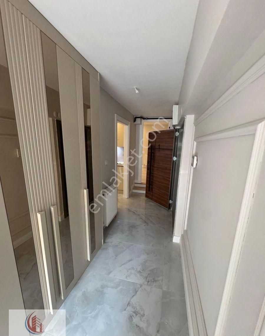 Bahçelide Köşe Bina 2+1 Yeni Bina Bahçekatı 9 Milyon - Görsel 29