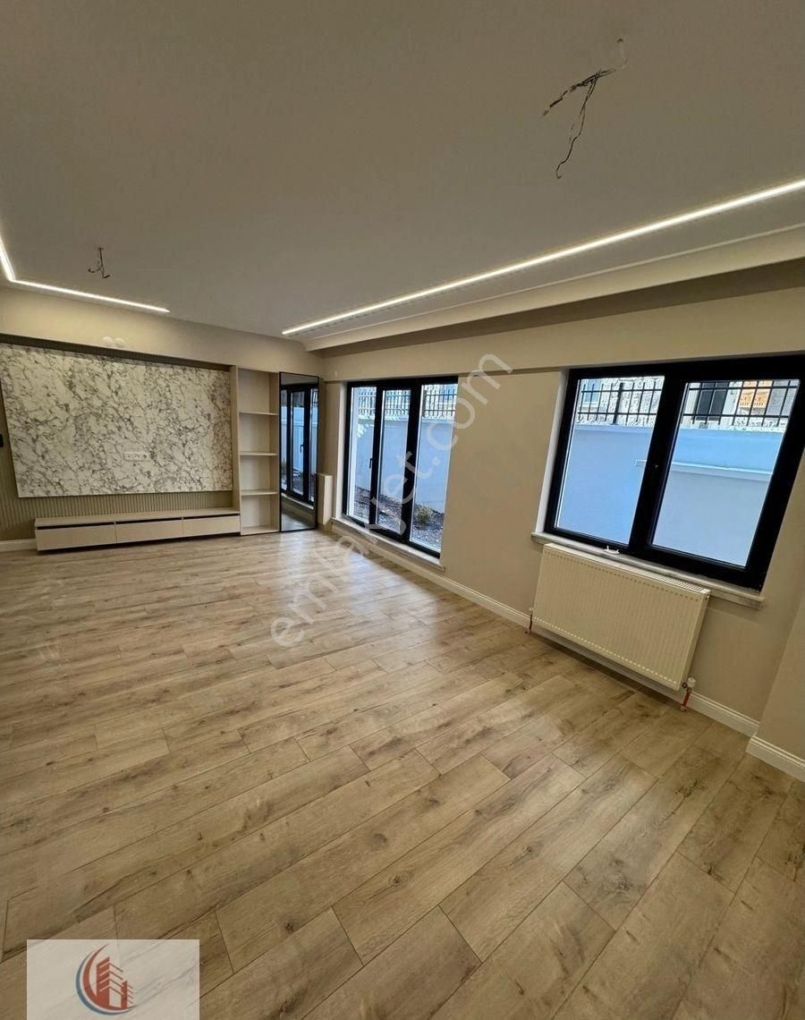 Bahçelide Köşe Bina 2+1 Yeni Bina Bahçekatı 9 Milyon - Görsel 34