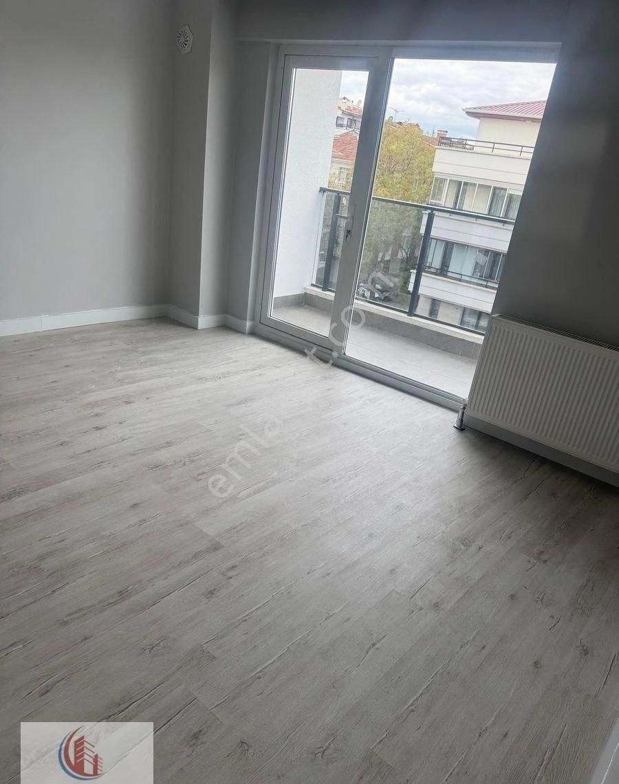 Bahçelide 4+1 Yeni Bina Teraslı Buleks Anıtkabir Manzaralı 13 Milyon 500 Bin Tl Cansudan - Görsel 11