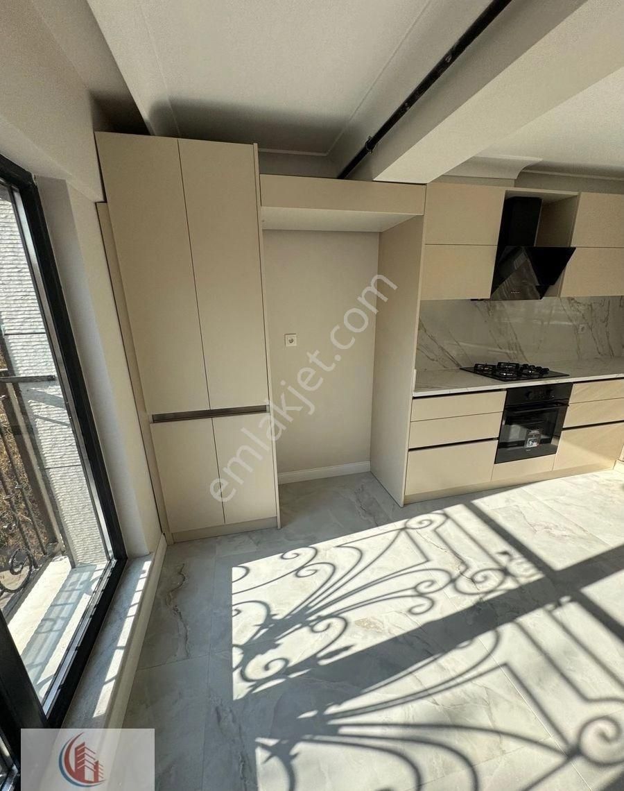 Bahçelide Yeni Bina Köşe 3+1 Teraslı Dubleks 18 Milyon Tl - Görsel 18