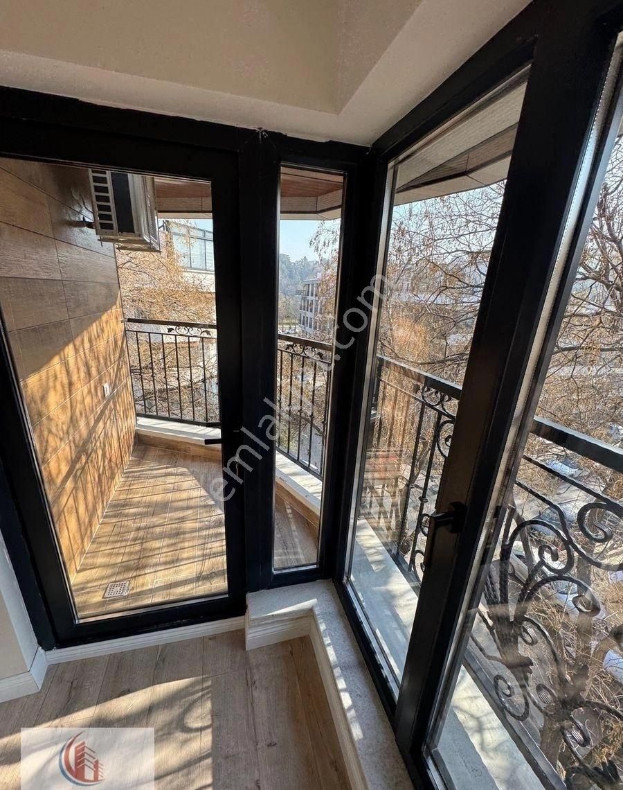 Bahçelide Yeni Bina Köşe 3+1 Teraslı Dubleks 18 Milyon Tl - Görsel 12