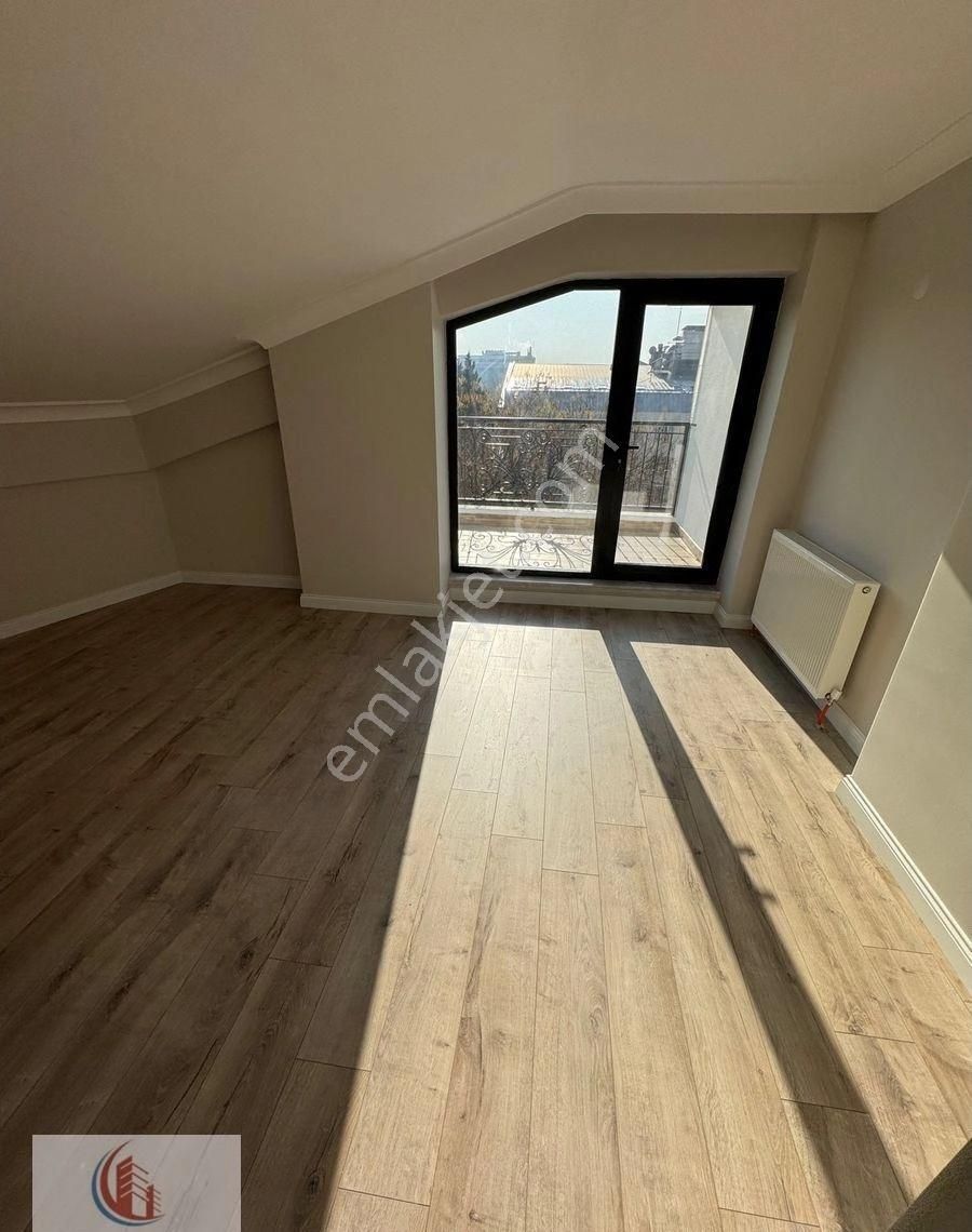 Bahçelide Yeni Bina Köşe 3+1 Teraslı Dubleks 18 Milyon Tl - Görsel 24