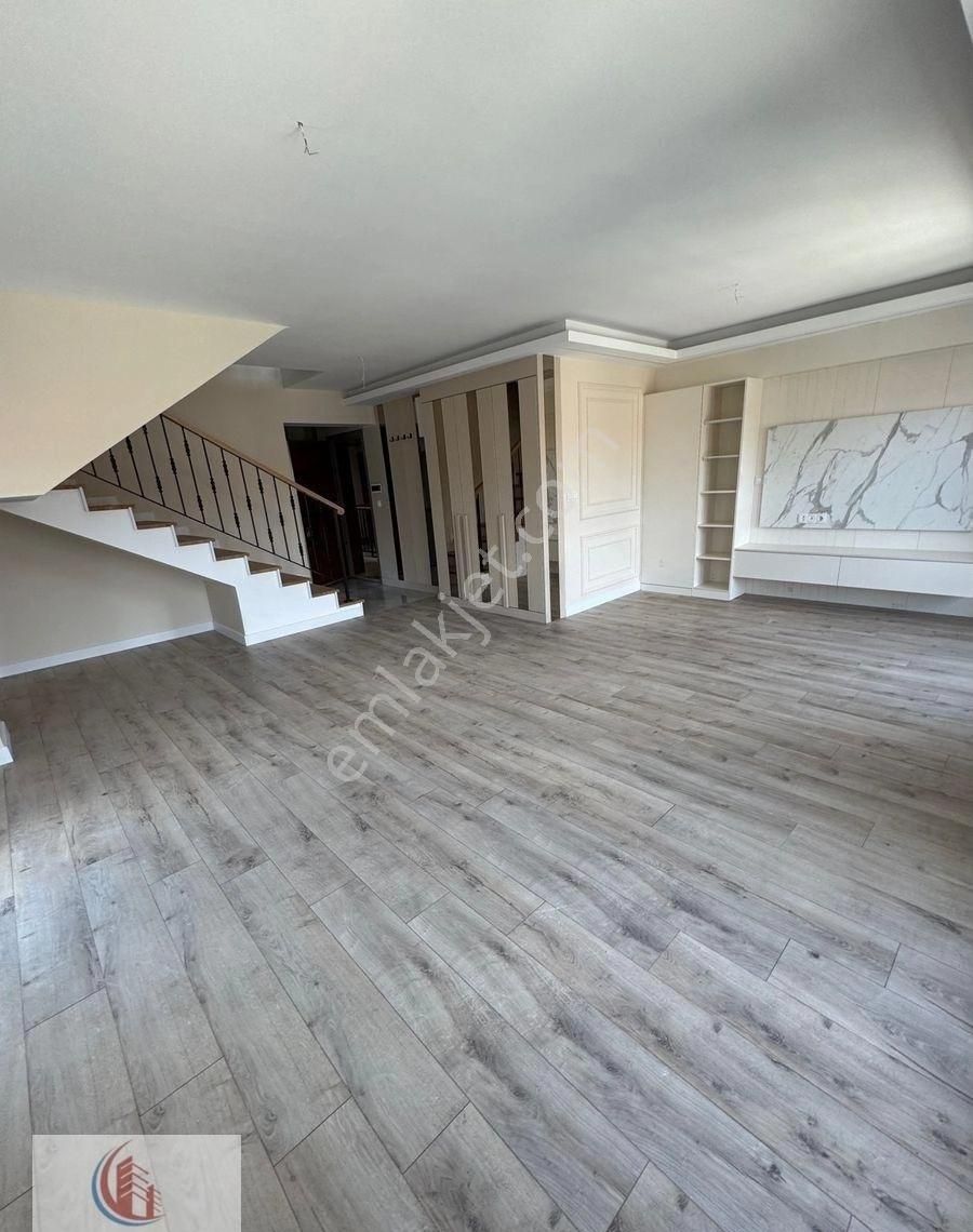 Bahçeli 7. Caddeye Yakın 3+1 Yeni Bina Teraslı Dubleks 14 Milyon Tl Cansudan - Görsel 6