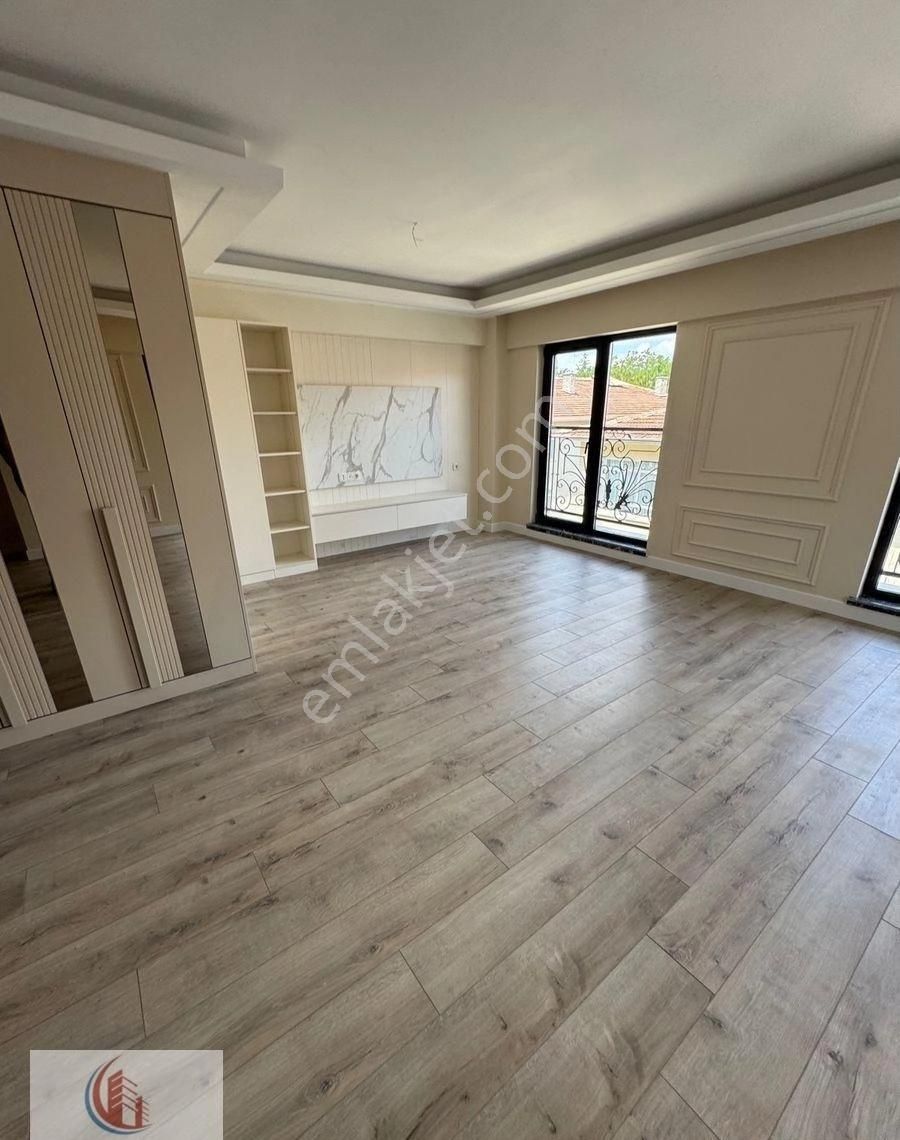 Bahçeli 7. Caddeye Yakın 3+1 Yeni Bina Teraslı Dubleks 14 Milyon Tl Cansudan - Görsel 19