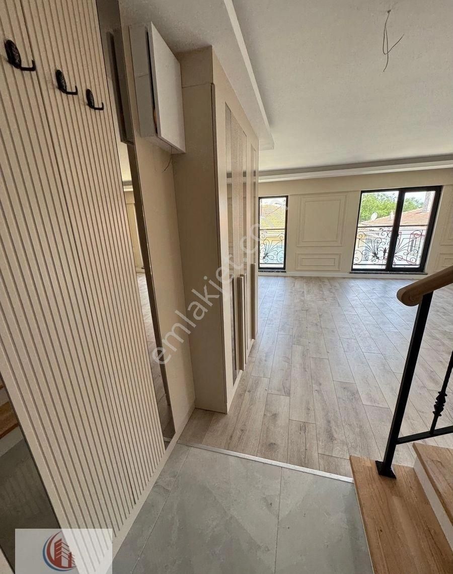 Bahçeli 7. Caddeye Yakın 3+1 Yeni Bina Teraslı Dubleks 14 Milyon Tl Cansudan - Görsel 2