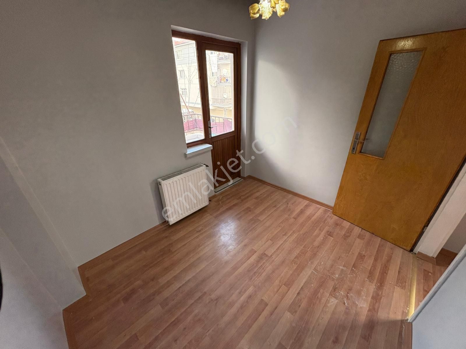 "sincan Merkeze Yürüme Mesafesinde Ara Katta Geniş M2'li Daire" - Görsel 22