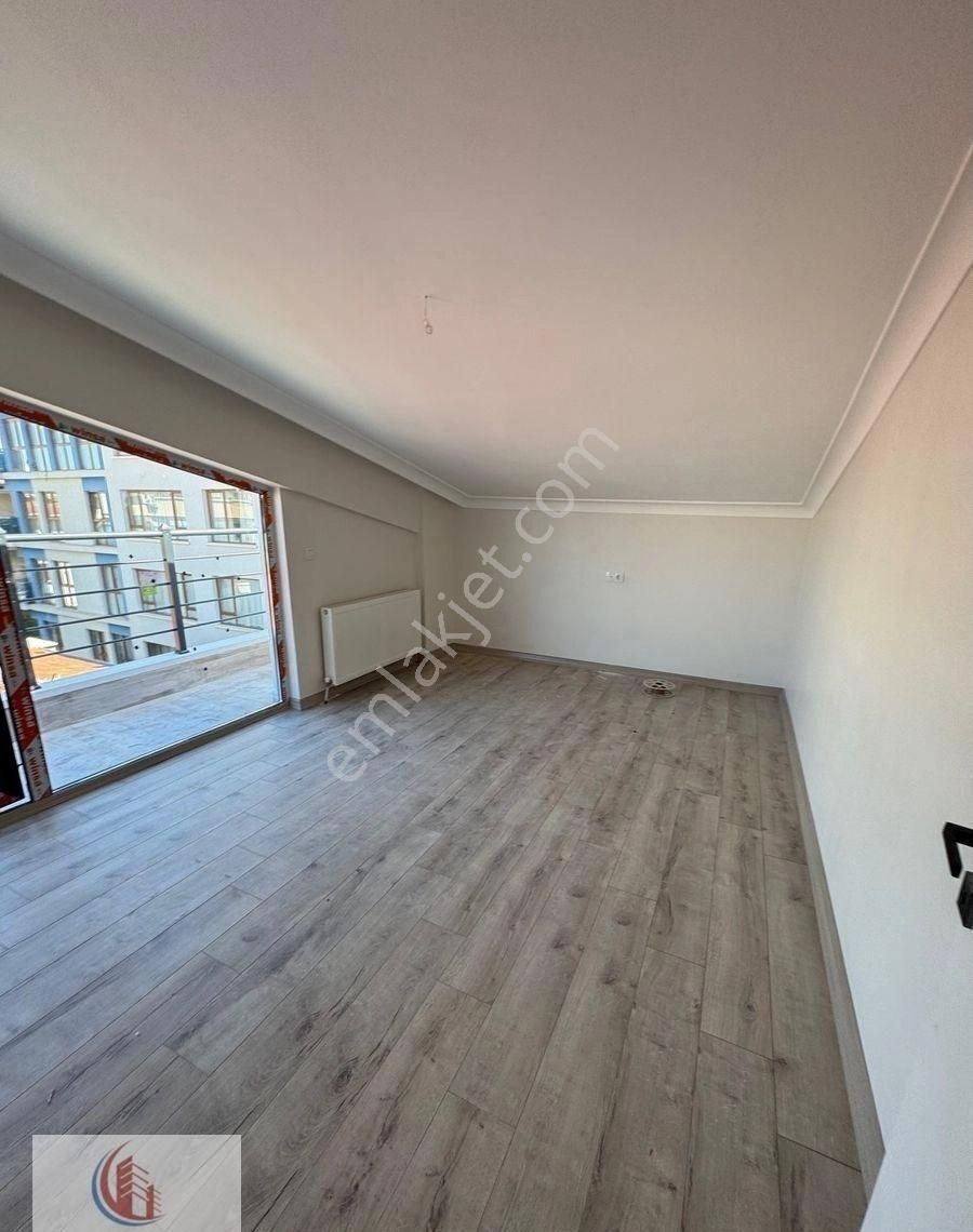 Emekte 4+1 Yeni Bina Teraslı Dubleks 13 Milyon 500 Bin Tl - Görsel 31