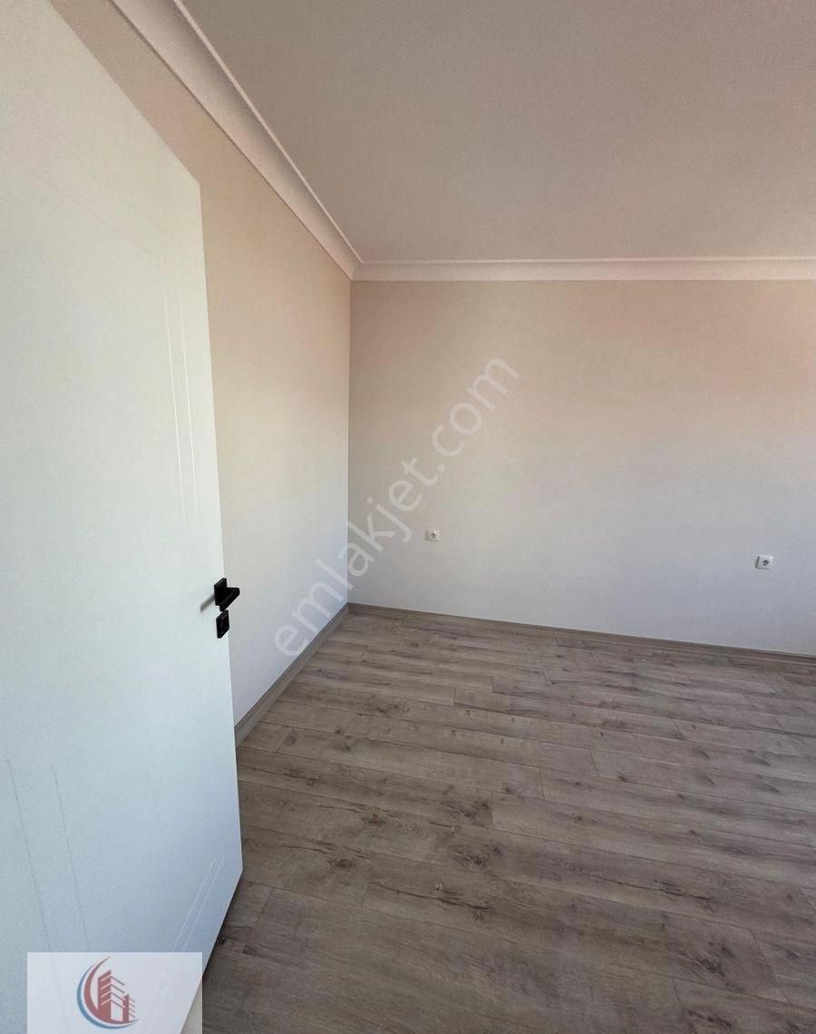 Emekte 4+1 Yeni Bina Teraslı Dubleks 13 Milyon 500 Bin Tl - Görsel 6