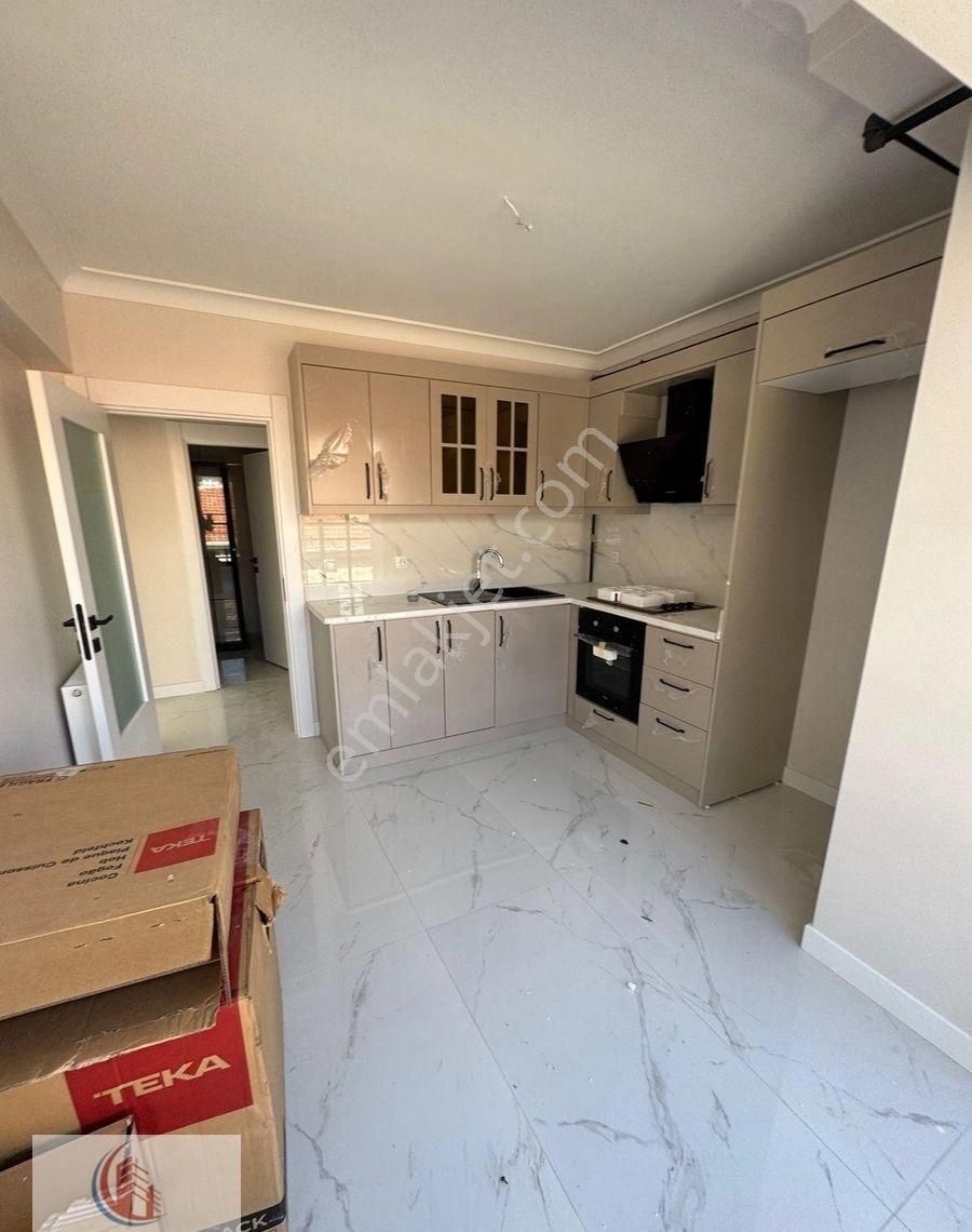 Emekte 4+1 Yeni Bina Teraslı Dubleks 13 Milyon 500 Bin Tl - Görsel 4