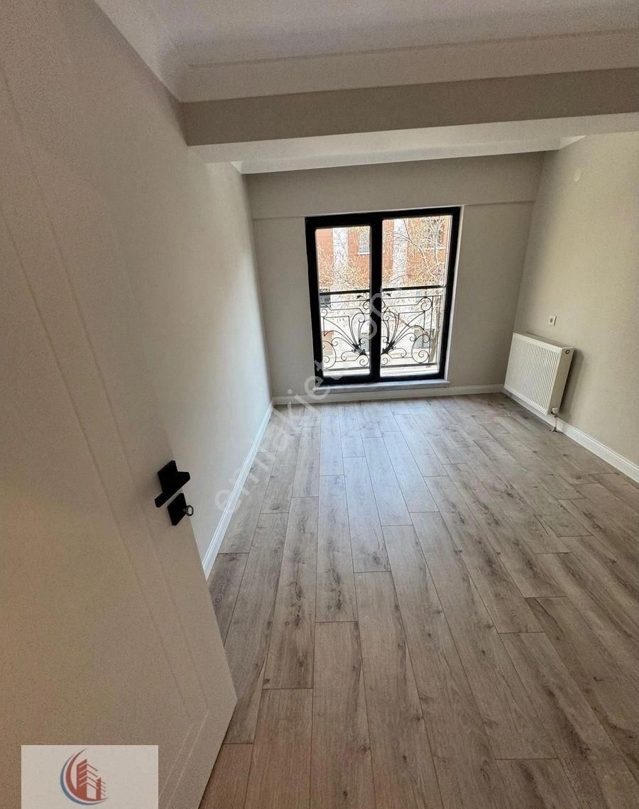 Bahçelide Yeni Sıfır 2+1 Ön Cephe Ara Katta 12 Milyon 500 Bin Tl - Görsel 25