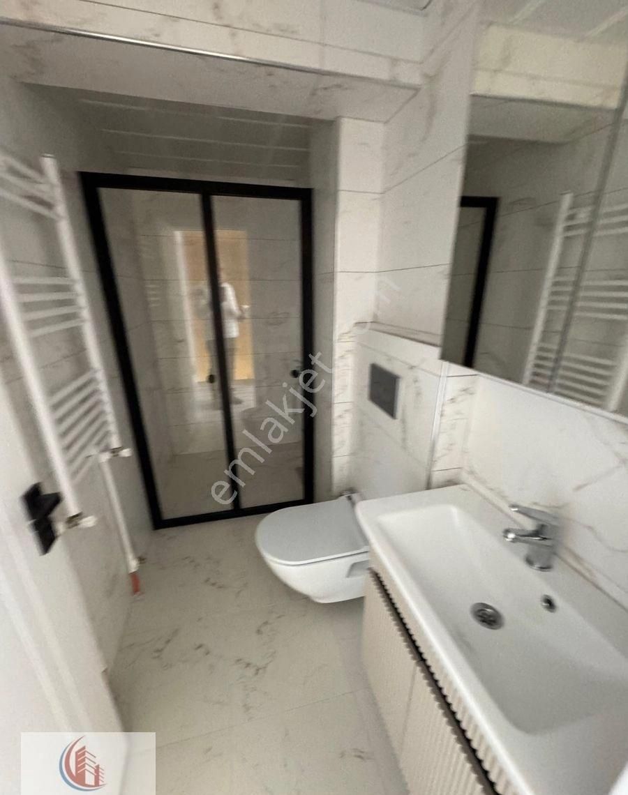 Bahçelide 2 + 1yeni Bina Teraslı Dubleks 12 Milyon 500 Bin Tl - Görsel 15