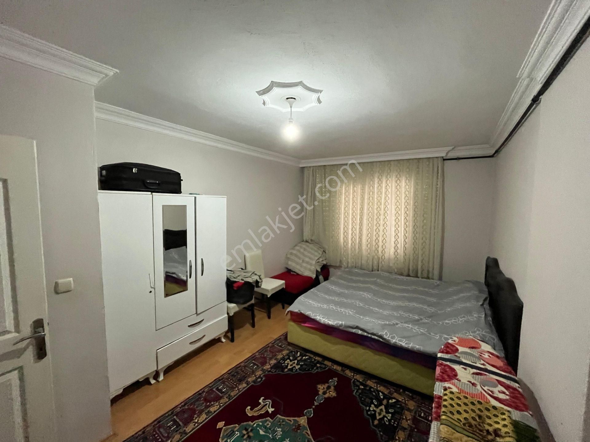 Seferihisar Hükümet Konağı Karşısı, Ebeveyn Banyolu, Doğalgazlı, Geniş 3+1 - Görsel 9