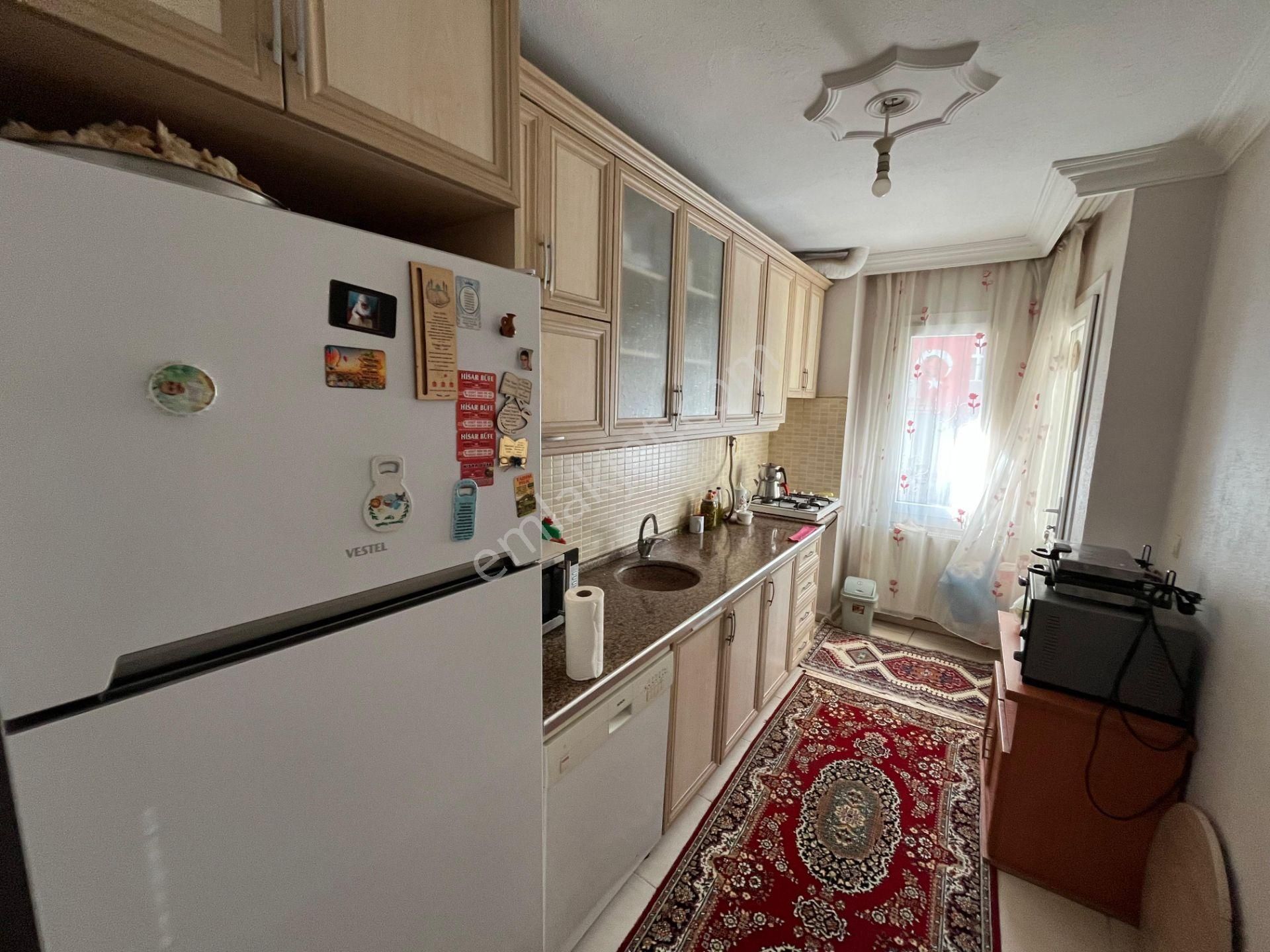 Seferihisar Hükümet Konağı Karşısı, Ebeveyn Banyolu, Doğalgazlı, Geniş 3+1 - Görsel 7