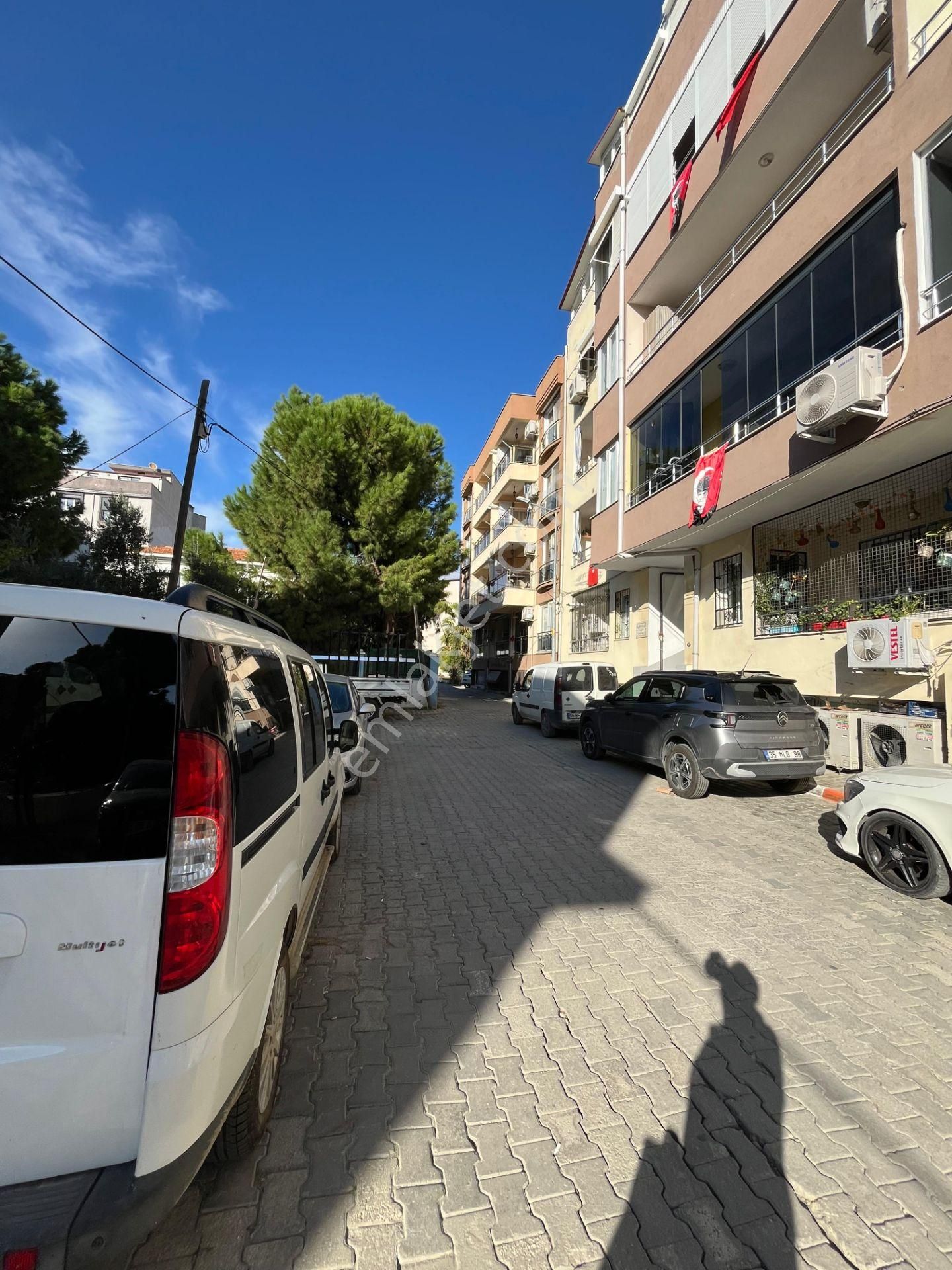 Seferihisar Hükümet Konağı Karşısı, Ebeveyn Banyolu, Doğalgazlı, Geniş 3+1 - Görsel 23