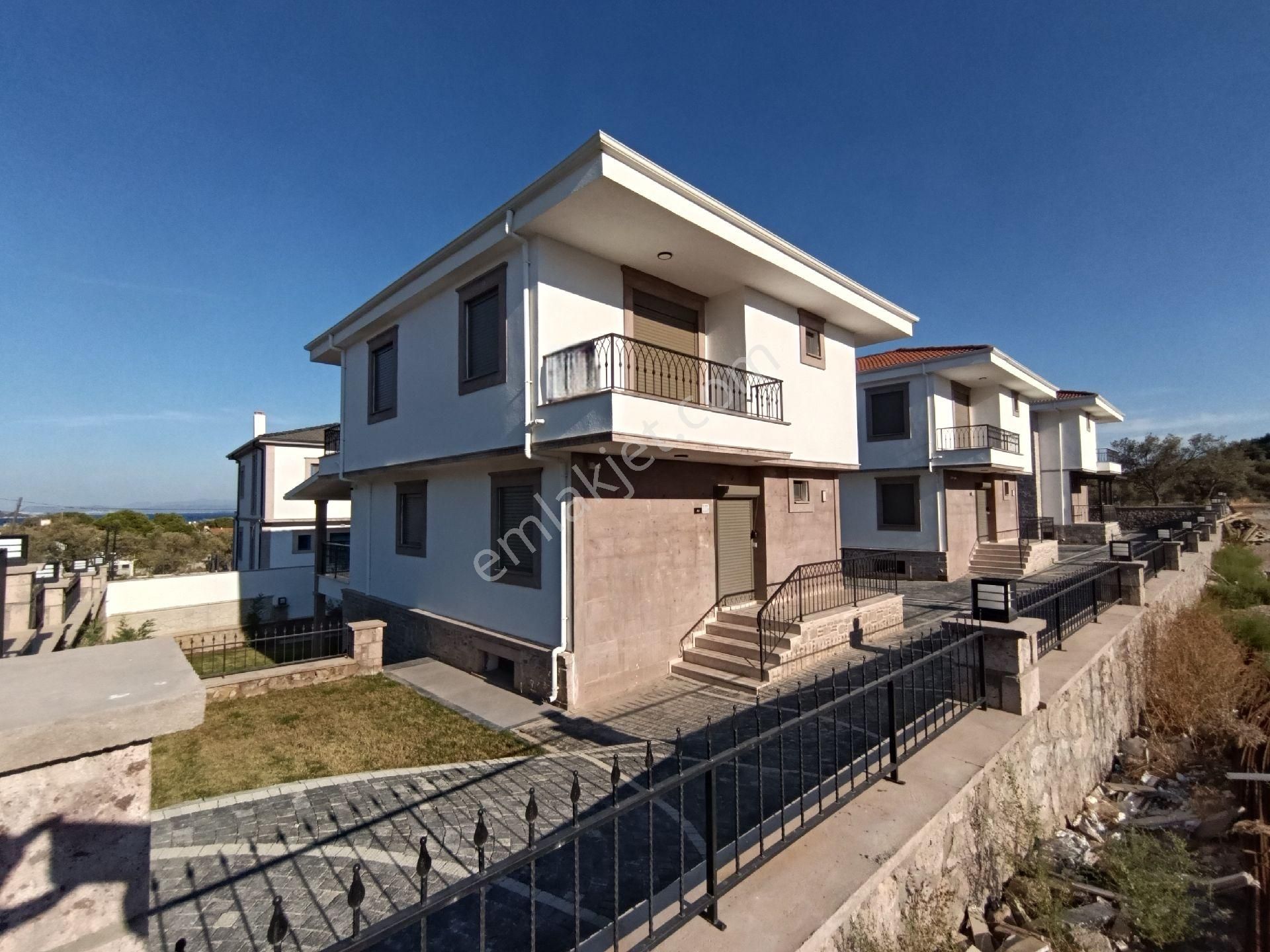 Taş Emlak'tan Cundada Deniz Manzaralı Tripleks Villalar - Görsel 4