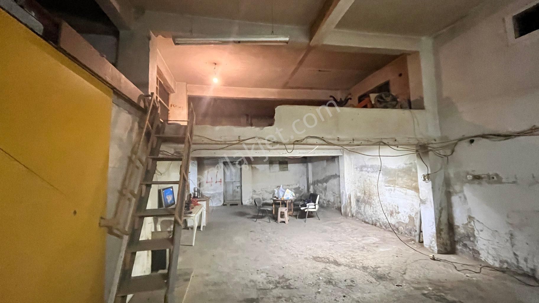 Asma Katlı Depo Ve Düz Ayak Depo Market Erenköy Gümrük Ve Ana Cadde Üzeri - Görsel 14