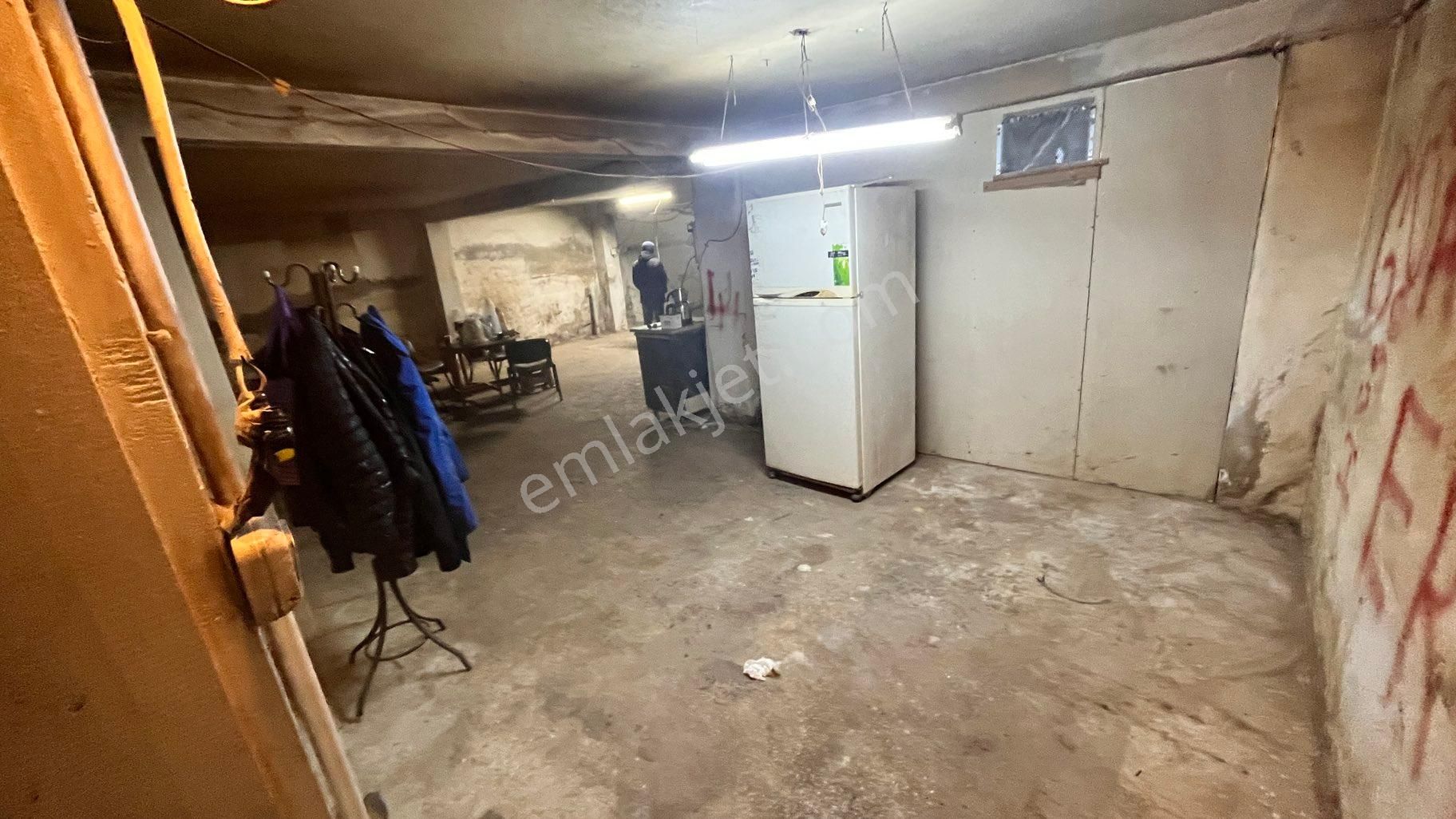 Asma Katlı Depo Ve Düz Ayak Depo Market Erenköy Gümrük Ve Ana Cadde Üzeri - Görsel 11
