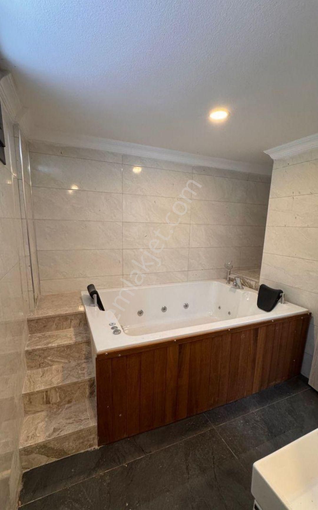 Taş Emlak'tan Çamlıkta Müstakil Sıfır Villa - Görsel 17