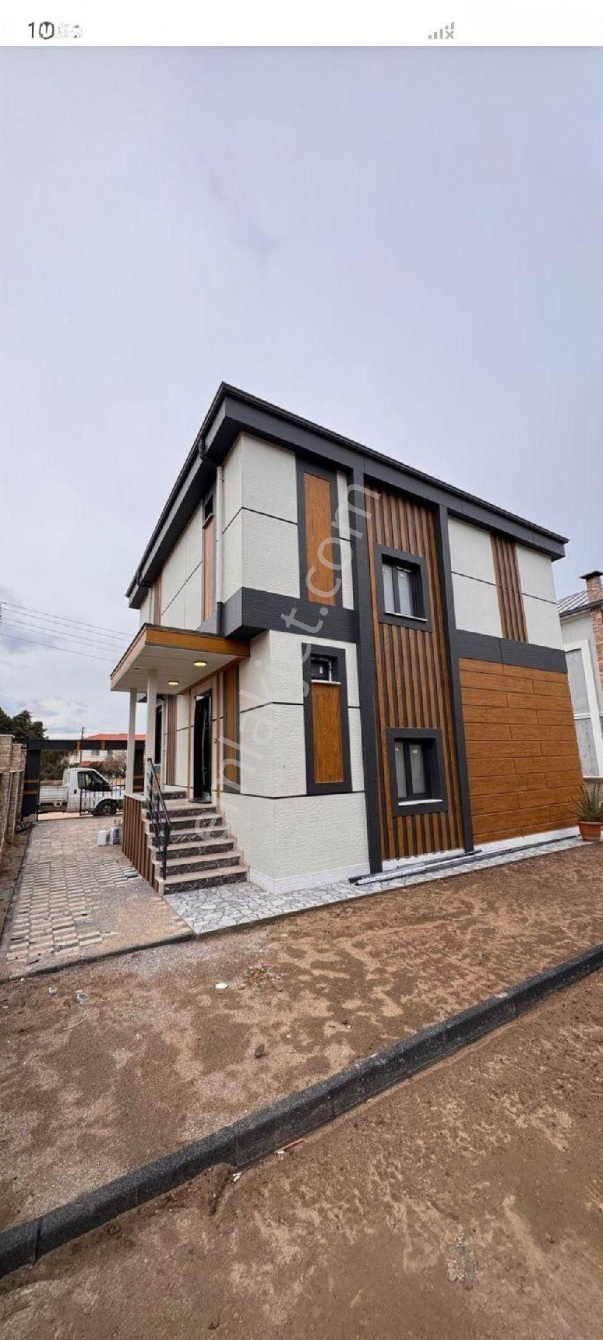 Taş Emlak'tan Çamlıkta Müstakil Sıfır Villa - Görsel 6