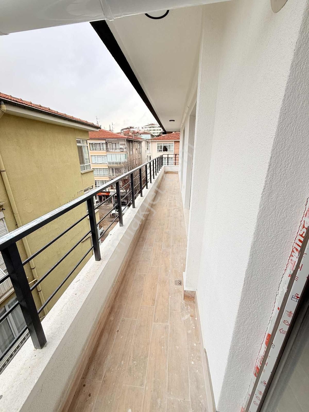 Çankaya Ayrancıda Yeni Binada 4+1 Asansör Garajlı Dubleks Daire - Görsel 18