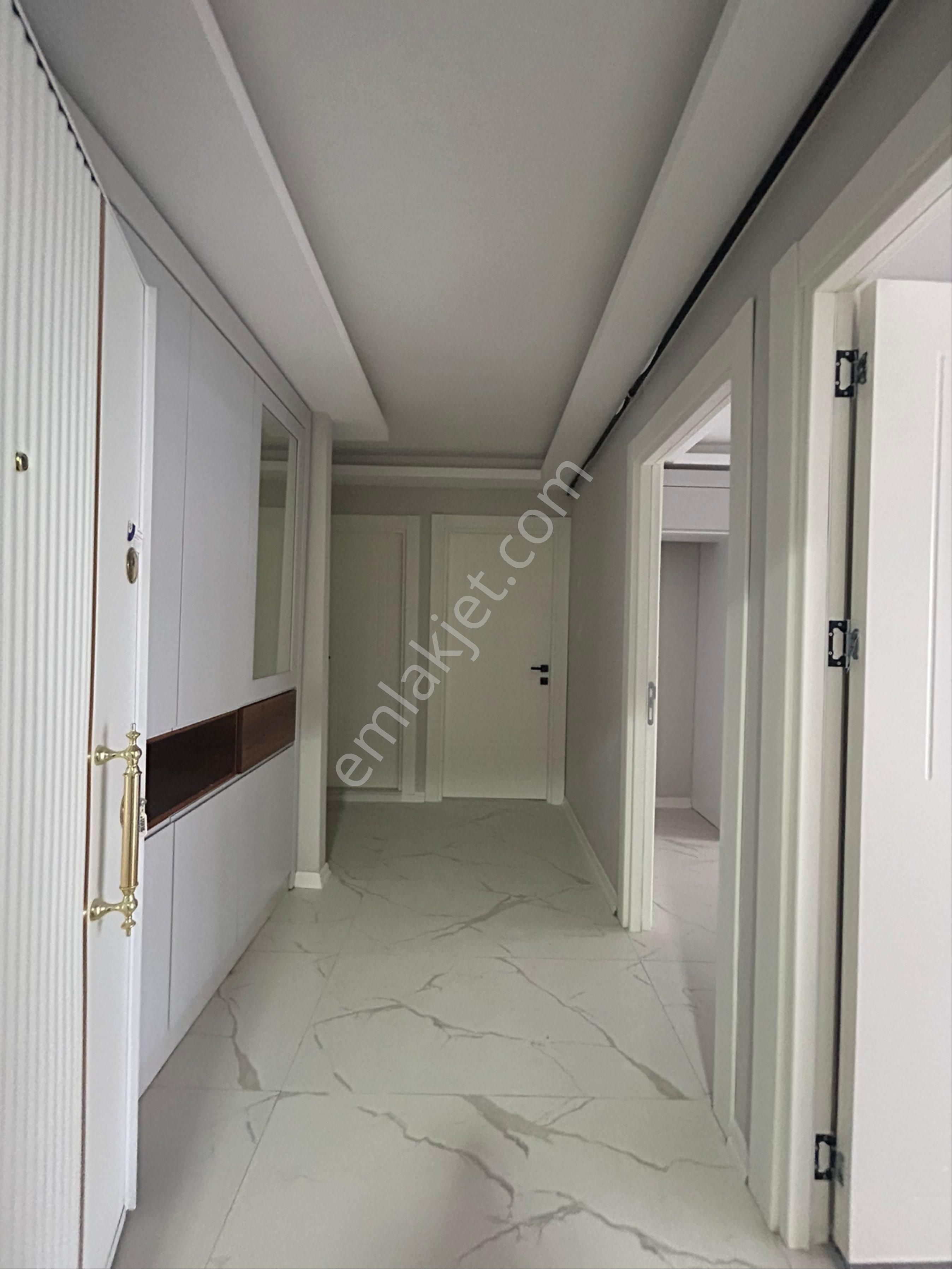 Rt Safir'den İhsaniyede 3+1 Kiralık Daire