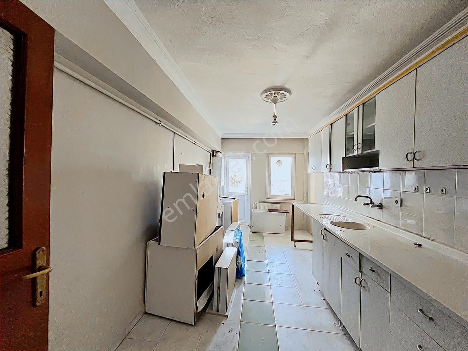 Yüce'den▓3+1 Sarayın Tam Merkezin'de 1.katta Fırsat Daire - Görsel 8