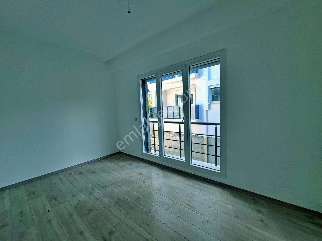 Uytundan Güre'de Doğayla İç İçe Bahçeli Satılık 3+1 Villa - Görsel 25