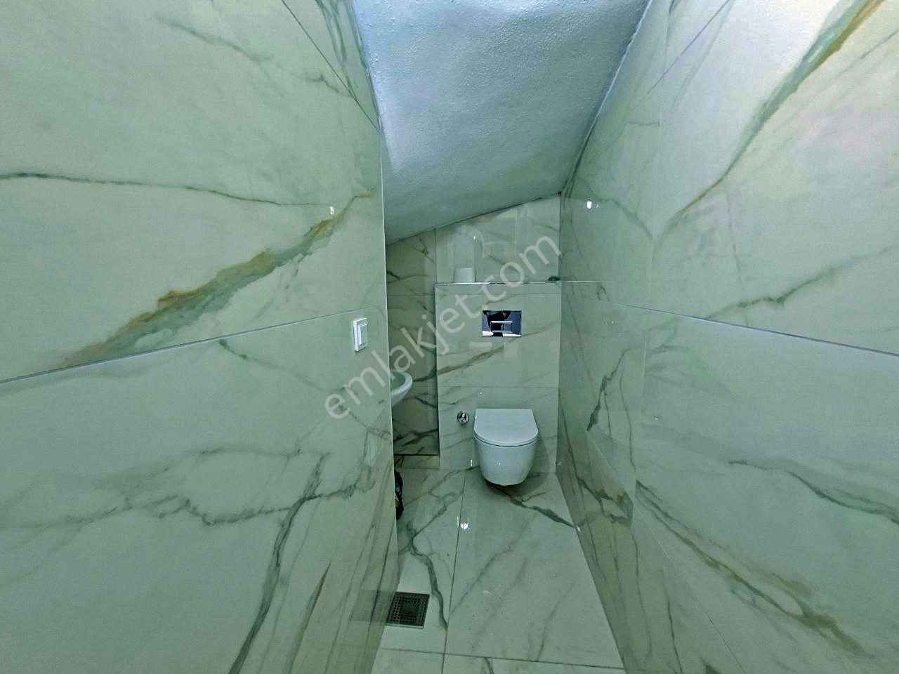 Uytundan Güre'de Doğayla İç İçe Bahçeli Satılık 3+1 Villa - Görsel 8