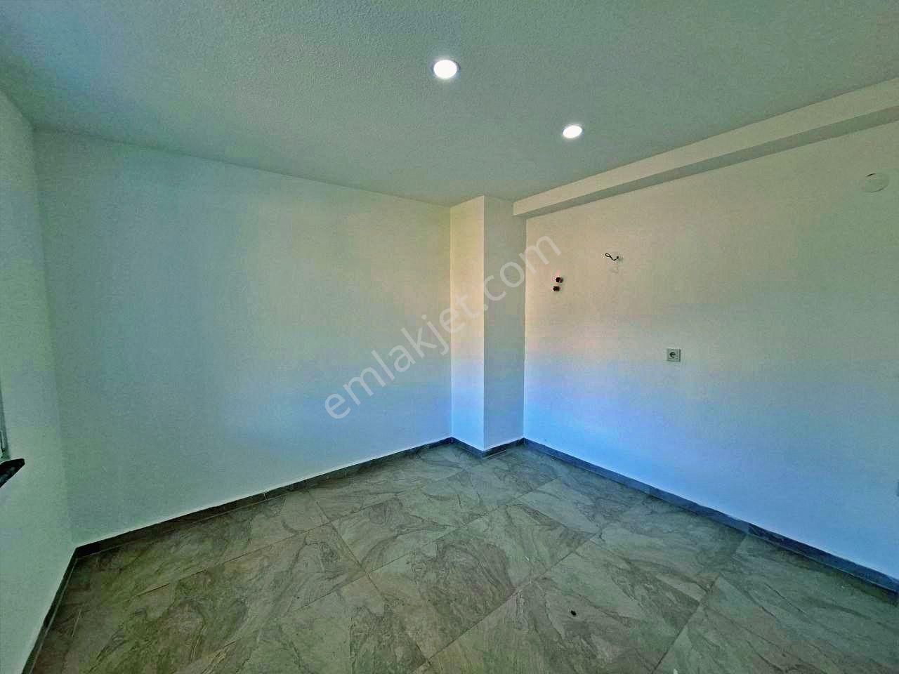 Uytundan Güre'de Doğayla İç İçe Bahçeli Satılık 3+1 Villa - Görsel 22