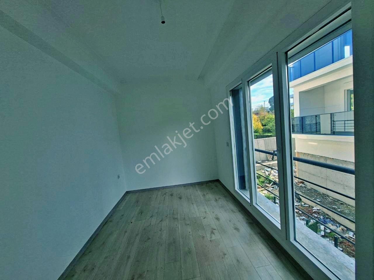 Uytundan Güre'de Doğayla İç İçe Bahçeli Satılık 3+1 Villa - Görsel 30