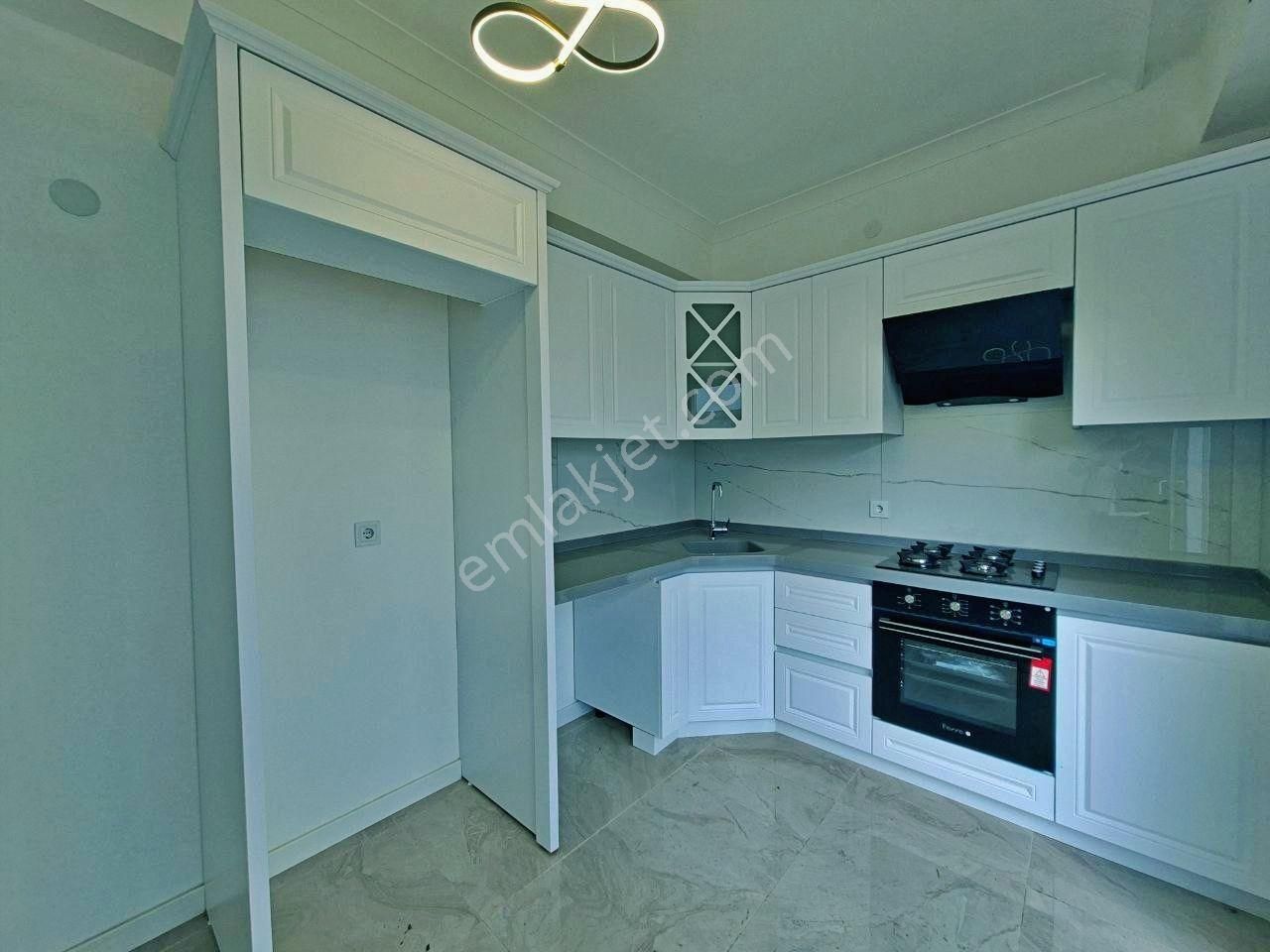 Uytundan Güre'de Doğayla İç İçe Bahçeli Satılık 3+1 Villa - Görsel 20