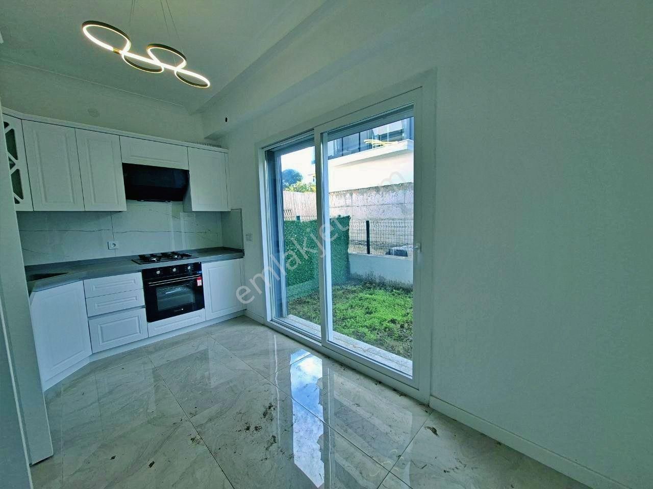 Uytundan Güre'de Doğayla İç İçe Bahçeli Satılık 3+1 Villa - Görsel 32