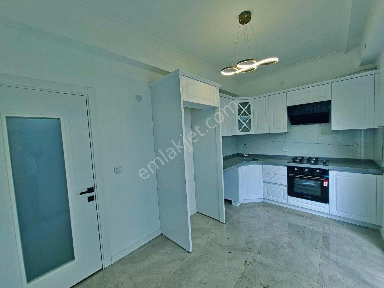 Uytundan Güre'de Doğayla İç İçe Bahçeli Satılık 3+1 Villa - Görsel 34