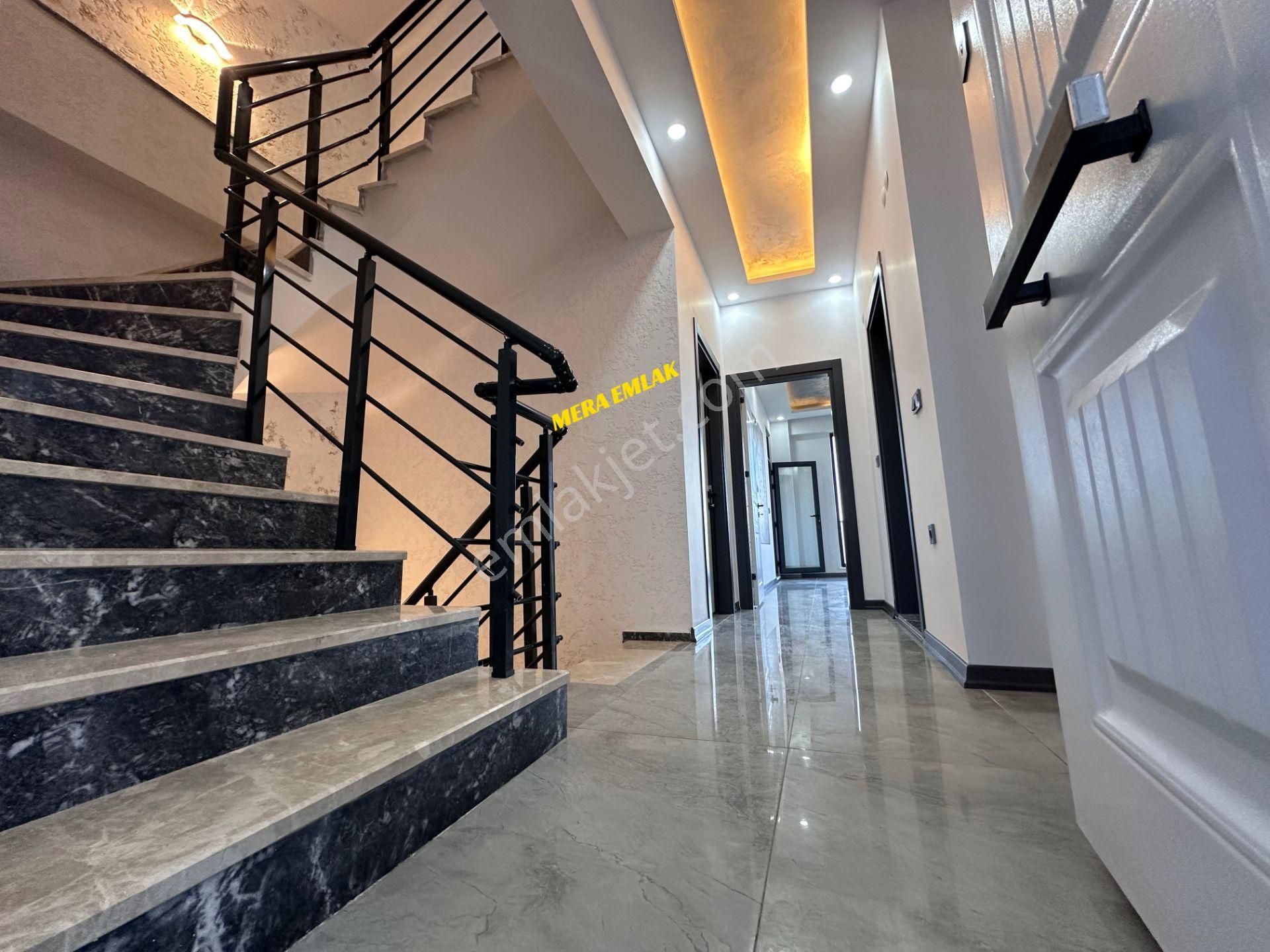 Tek Yetkili Mera Emlak▀▄ Altınolukta 5+1 Körfezin En Lüx Villası - Görsel 17